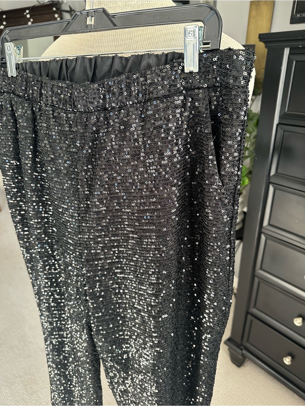 Sequin Jogger Style Black Pants size XL - Picture 5 of 17
